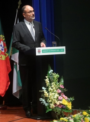 Álvaro Bila tomou posse como Presidente da Câmara Municipal de Portimão para o mandato 2025-2029