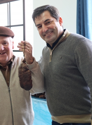 Chuva não afastou participantes da Festa das Chouriças em Salir