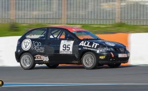 LOURENÇO BARTOLOMEU – PILOTO TOPYATCHS NO PÓDIO POR DUAS VEZES NO ESTORIL