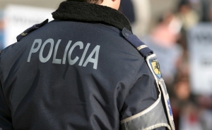 PSP detém oito alegados traficantes em Évora e apreende 12.350 doses de droga