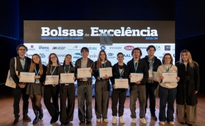 Município de Olhão felicita alunos distinguidos nas Bolsas de Excelência da Universidade do Algarve
