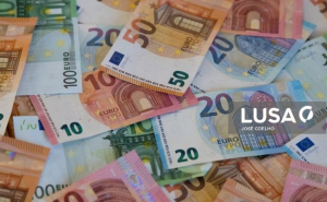 Taxa de poupança das famílias diminuiu para 6,7% em 2019