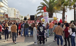 QUARTEIRA | Enorme multidão na Parada do Pai Natal 