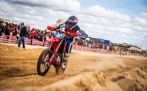 Cyril Genot (Motos) e Harry Walker (Quads) triunfaram no segundo dia da Monte Gordo Sand Race