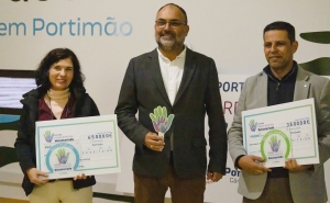 Município de Portimão distingue «Mãos de Afeto» e «Vamos Fazer Florescer a Nossa Escola!» no Prémio Municipal de Voluntariado 2025