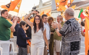 A apresentação da candidatura de Filomena Sintra encheu a Praça e superou todas as expectativas