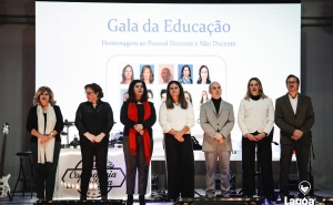 Gala da Educação assinalou o início do ano letivo 2025/2026 e homenageou docentes e não docentes aposentados