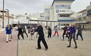 Tai Chi Taoísta une comunidade e promove bem-estar em Quarteira 
