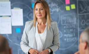 Presença feminina cresce nos setores da construção e imobiliário