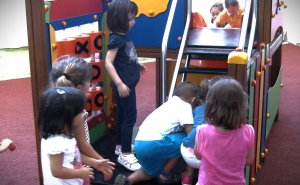 Programa de combate a pobreza infantil ajudou quase 2.000 crianças em quatro anos