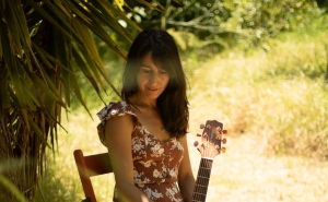 Lena Younes apresenta «Ways of the Dreamer» ao vivo na República 14 em Olhão