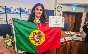 ALUNA ODEMIRENSE PREMIADA EM MOSTRA INTERNACIONAL DE CIÊNCIA