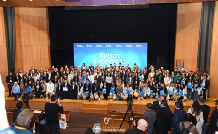 Estudantes de VRSA recebem  Bolsa de Excelência da UALG