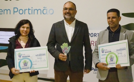 Município de Portimão distingue «Mãos de Afeto» e «Vamos Fazer Florescer a Nossa Escola!» no Prémio Municipal de Voluntariado 2025