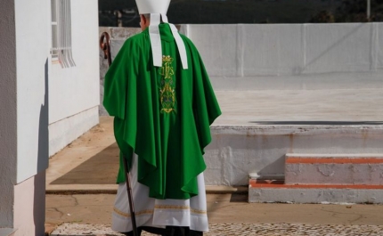 Já se sabe para onde irá D. Manuel Quintas, após a entrada do novo bispo do Algarve