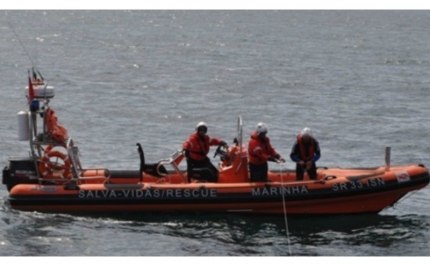 Marinha resgata cadáver em Vila do Bispo