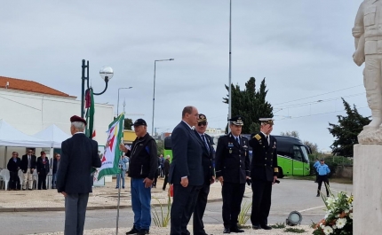 Marinha presta homenagem aos Antigos Combatentes do Algarve