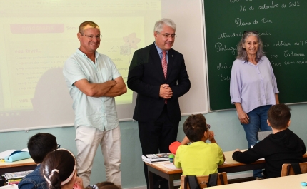 Município de Vila Real de Santo António oferece livros de fichas a todos os alunos do primeiro ciclo