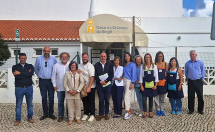 MUNICÍPIO DE ALJEZUR E CASA DA CRIANÇA DO ROGIL ASSINAM PROTOCOLO DE COLABORAÇÃO PARA A CRIAÇÃO DE UMA CRECHE EM ALJEZUR 