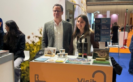 Presidente do Município de Olhão marca presença na Expovacaciones de Bilbau