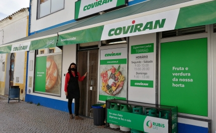 Vila Nova de Cacela recebe o novo supermercado  Coviran  