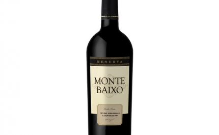 Makro | MONTE BAIXO PREMIADO COM MEDALHA DE OURO NO AWC VIENNA