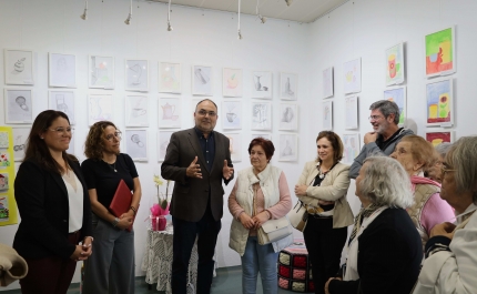 Exposição «Criatividade não tem Idade» em exibição na EMARP durante o mês de maio 