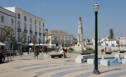 Tavira garante transporte escolar