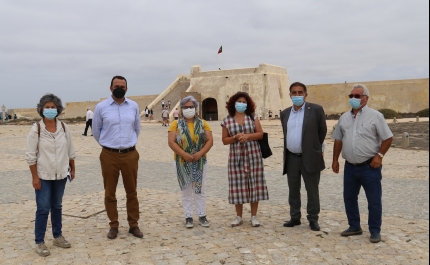 Presidente da Câmara Municipal visita obras do Centro Expositivo da Fortaleza de Sagres