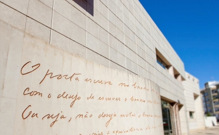 BIBLIOTECA MUNICIPAL DE FARO COM PROGRAMAÇÃO DIVERSIFICADA EM SETEMBRO