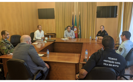 José Apolinário visita Vila do Bispo para reunião de articulação de resposta à pandemia