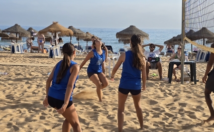 Praia Fit Quarteira 2025 encerra com chave de ouro na Praia da Rosa Branca
