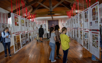 Exposição de S. Carlo Acutis sobre milagres eucarísticos no mundo teve na Sé de Faro um milhar de visitantes