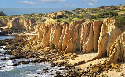 TURISMO DO ALGARVE E ASSOCIAÇÃO GEOPARQUE ALGARVENSIS ASSINAM PROTOCOLO DE COOPERAÇÃO