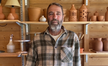 EXPOSIÇÃO NO LOULÉ CRIATIVO MOSTRA DIÁLOGO ENTRE ARTESÃOS E DESIGNERS