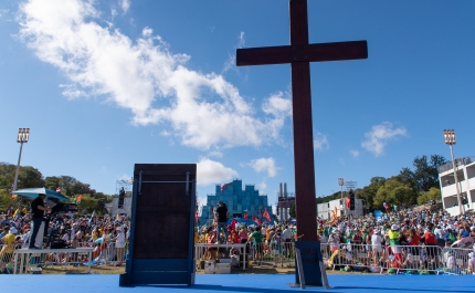 Dois algarvios na delegação de portugueses que vai entregar os símbolos das JMJ aos jovens sul-coreanos