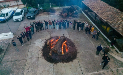 Madeiro é tradição de Natal na Serra do Caldeirão