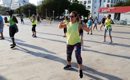 Zumba Sunset Bela e Vânia em Quarteira  