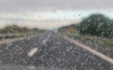 Todos os distritos sob aviso a partir de sexta-feira por causa da chuva e trovoada