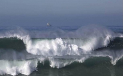 Autoridade Marítima Nacional e Marinha alertam para agravamento da agitação marítima em Portugal Continental