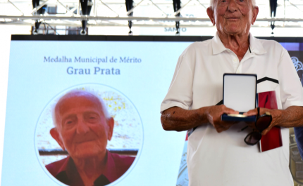 VOTO DE PESAR PELO FALECIMENTO DE LUÍS GUEDES