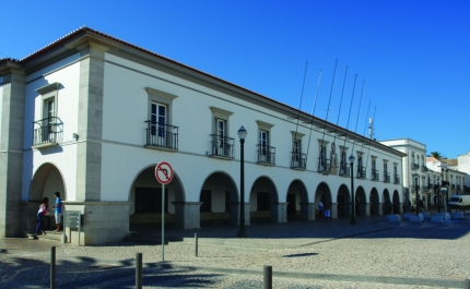 Autarquia atribui subsídios a associações culturais e recreativas