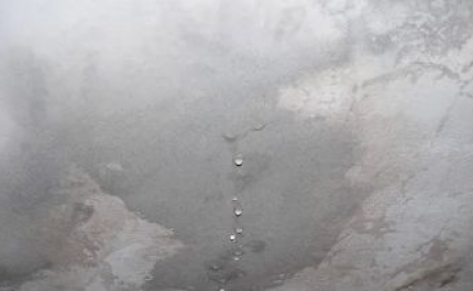 Obras no telhado do prédio por infiltrações: quem paga e como agir?