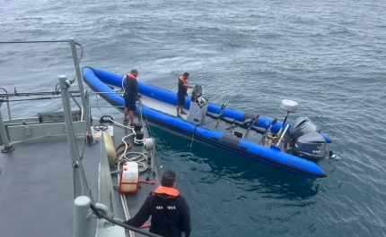 Detetada embarcação de alta velocidade à deriva em Faro