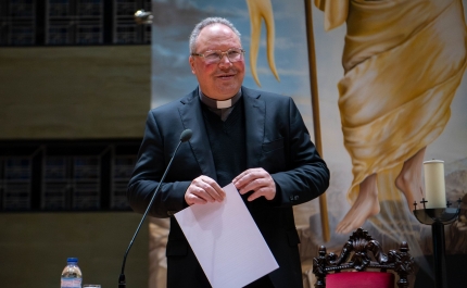 Reitor do Santuário de Fátima veio ao Algarve explicar o que significa a realeza de Maria e o triunfo do seu coração