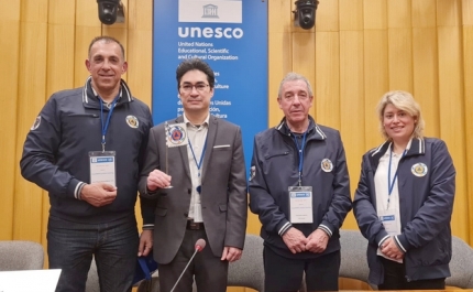 PROTEÇÃO CIVIL DE LOULÉ APRESENTA PROJETO SOBRE ALERTA DE TSUNAMI NA SEDE DA UNESCO, EM PARIS