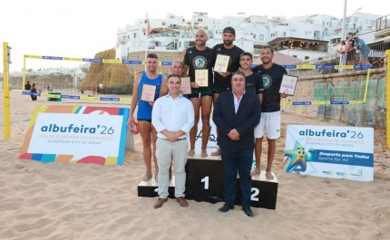 ALBUFEIRA CELEBRA OS VENCEDORES  DO FUTEVÓLEI NO VERÃO DESPORTIVO 2026