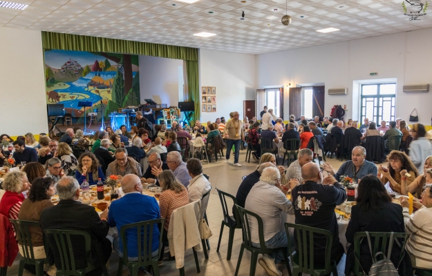  «Querença viveu a tradição do Galo de Entrudo» 