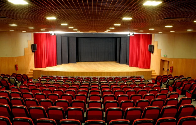 CÂMARA MUNICIPAL DE ALBUFEIRA APOIA    CICLO DE PALESTRAS «EDUCAR PARA O DIREITO» PROMOVIDO PELA CPCJ