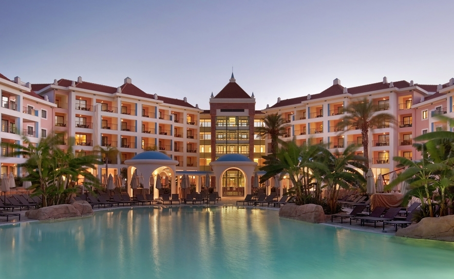 Hilton Vilamoura as Cascatas Golf Resort & Spa já abriu com novidades exclusivas para os seus clientes!